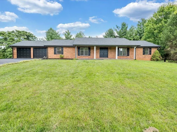 199 Jamestown Rd, Daleville, VA 24083