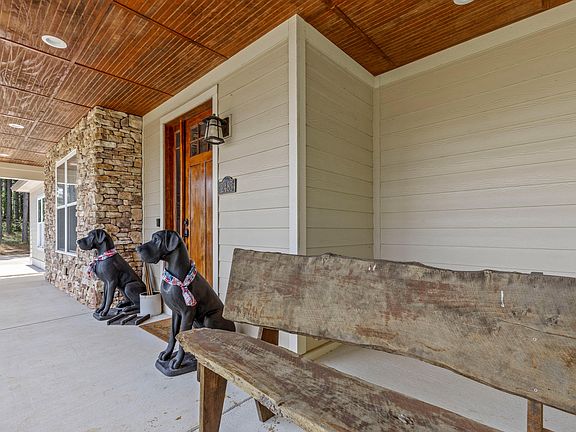 5th image of 2485 River Bluffs Dr