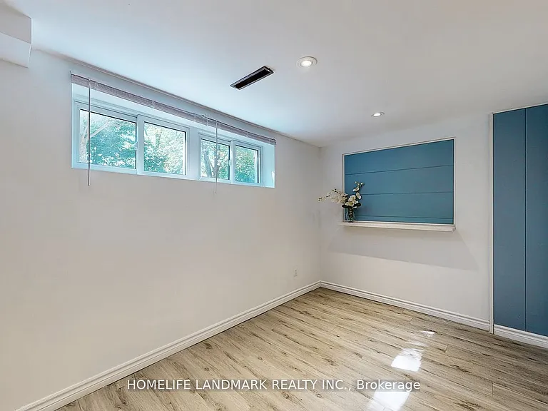 11 Uplands Ave #BASEMENT — Photo 25