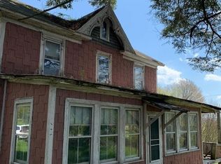 28 Motorcycle Ln, Strongstown, PA 15957