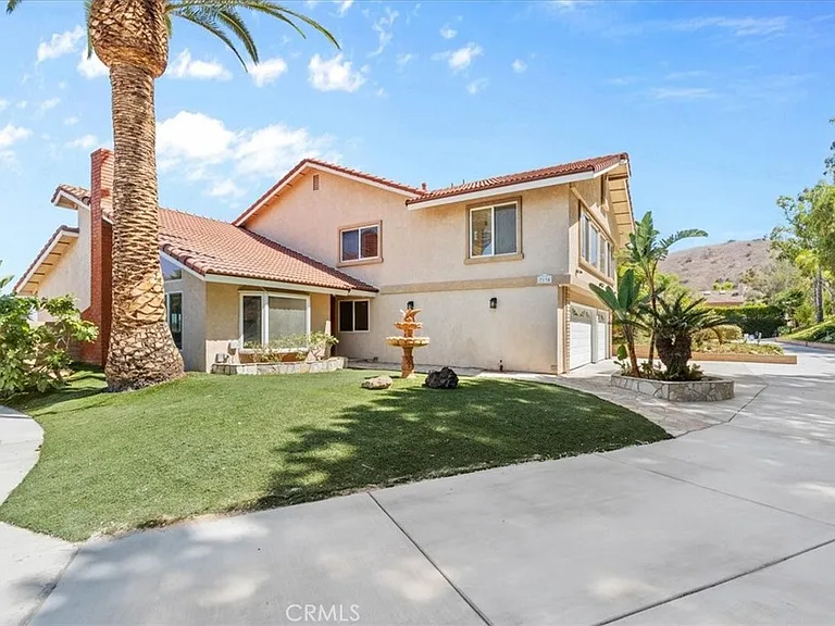 7130 E Colter Cir — Photo 2