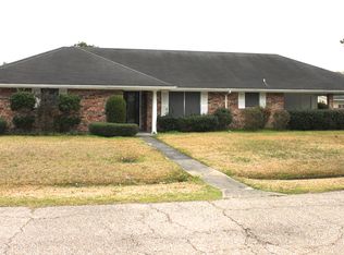 1602 N Church St, Jennings, LA 70546
