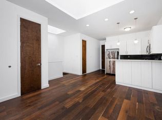 130 Cornelia St, Brooklyn, NY 11221