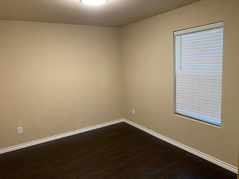 1113 Antoinette Dr — Photo 17