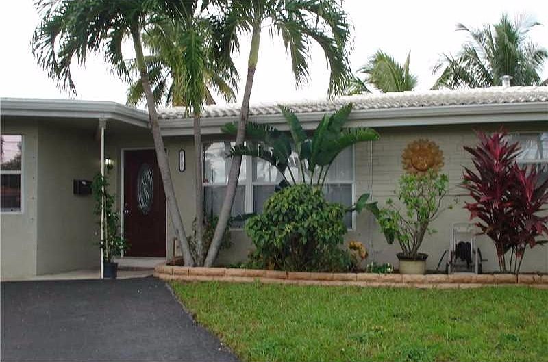 For Sale: 711 SE 5 TER, Pompano Beach, Florida 33060