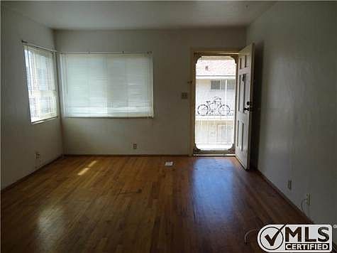 4th image of 4989 Santa Cruz Ave