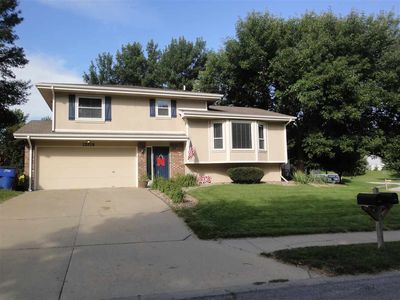 13959 Meadow Ridge Rd, Omaha, NE, 68138