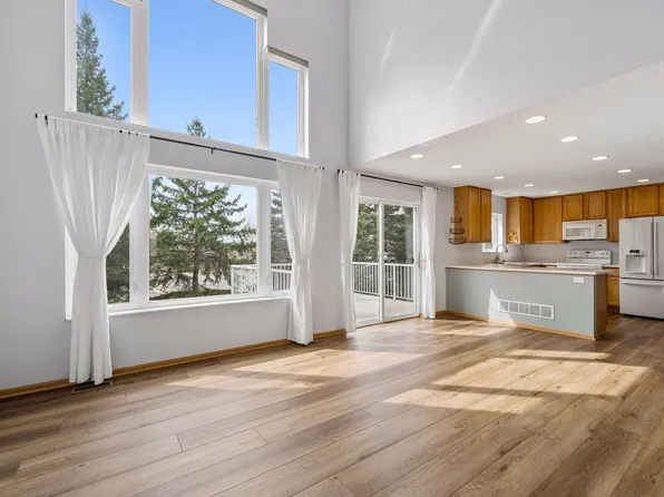 10541 188th St W, Lakeville, MN 55044