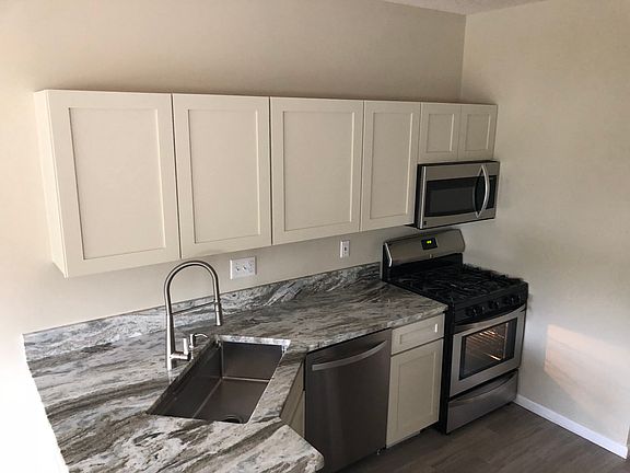 Updated Kitchen with Granite