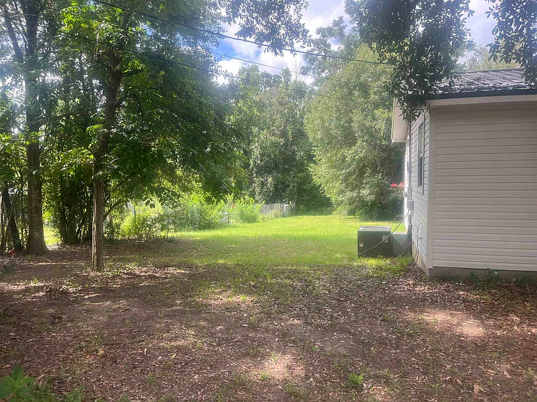 179 Smith Ln — Photo 7