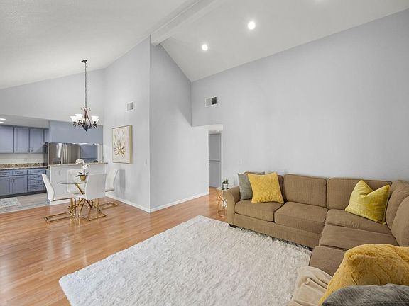 4th image of 1042 Summermist Ct #107