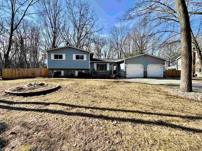 1424 E Oakwood Ter, Midland, MI, 48640