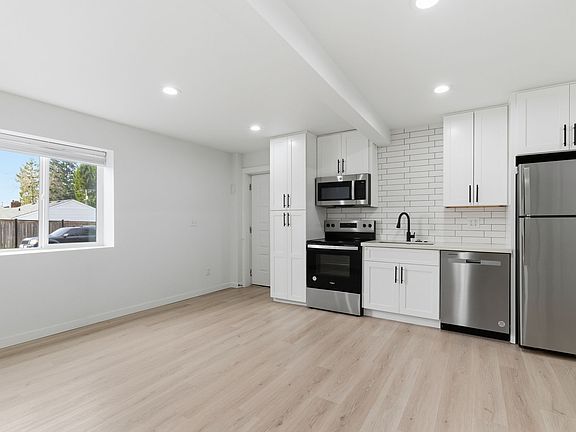 5th image of 5801 S Cushman Ave #3
