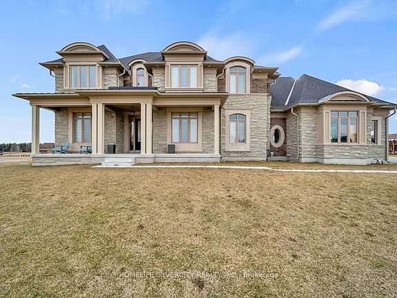 4th image of 255 Amos Dr