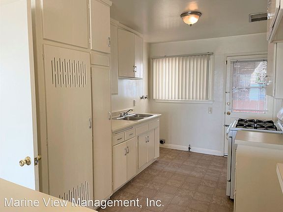 5th image of 4510 W 131st St #B