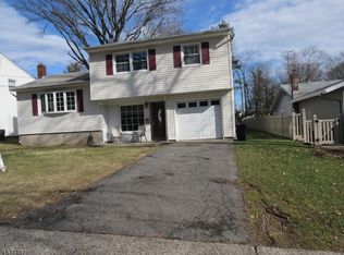 93 Rutgers Pl, Clifton, NJ 07013