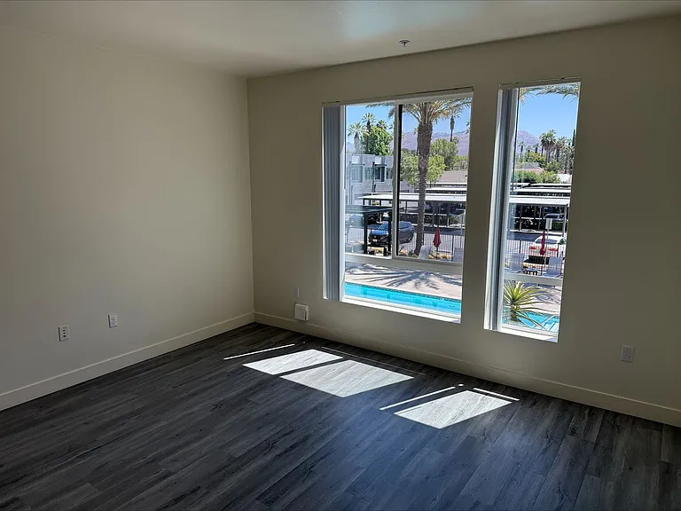 Mission Lofts — Photo 38