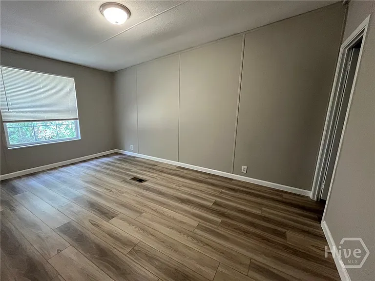 2518 Courthouse Rd — Photo 4