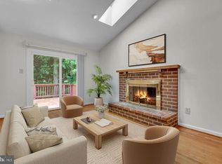 285 Shakespeare Dr, Severna Park, MD 21146
