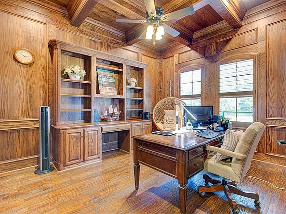 4th image of 4724 Altessa Dr