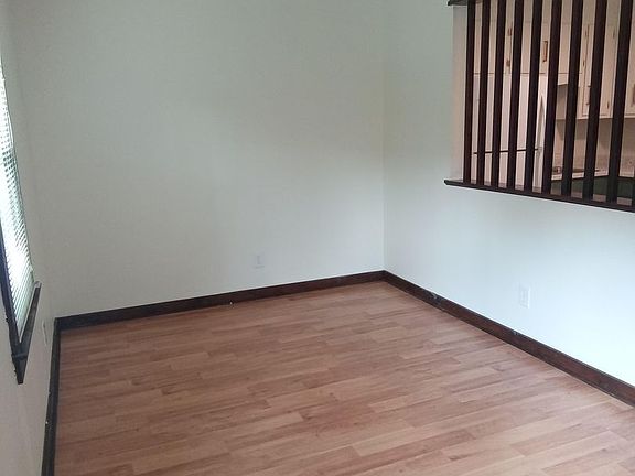 4th image of 176 Deer Creek Dr #A