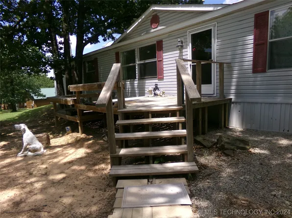 105 E 2nd St, Eufaula, OK 74432