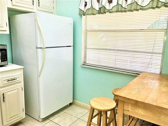 4th image of 2614 Nassau Bnd APT G2