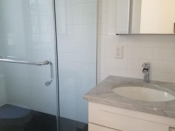 5th image of 374 Eastern Pkwy APT 5C