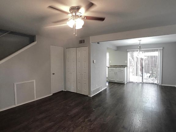 5th image of 4114 Avondale Ave APT 3B