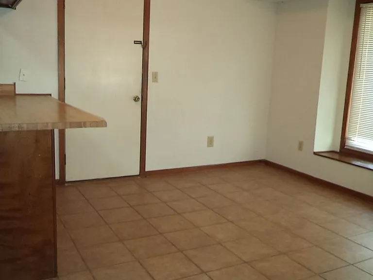 103 Kramer Ct — Photo 7