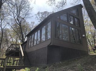 330 Arrowhead Ln, Litchfield, IL 62056