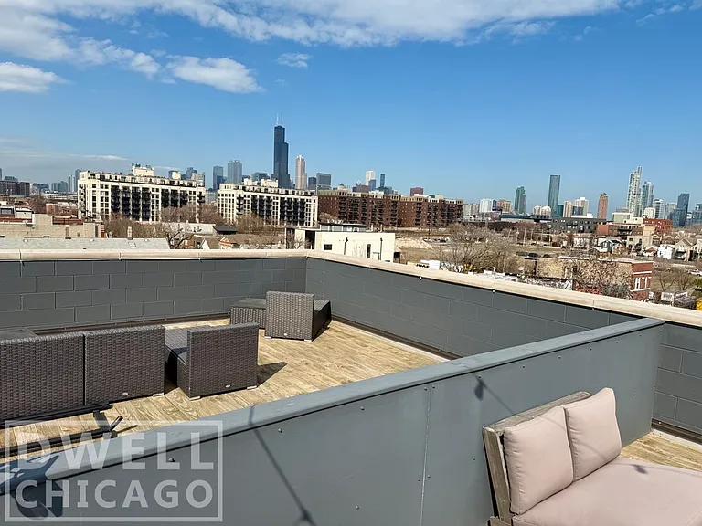 969 W 18th St #1 — Photo 29