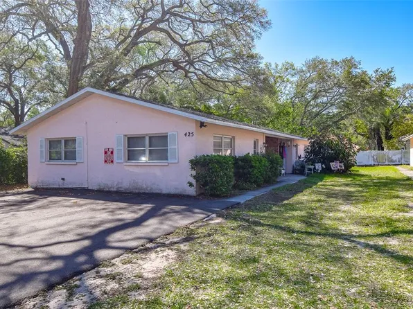 425 6th Ave NE, Largo, FL 33770