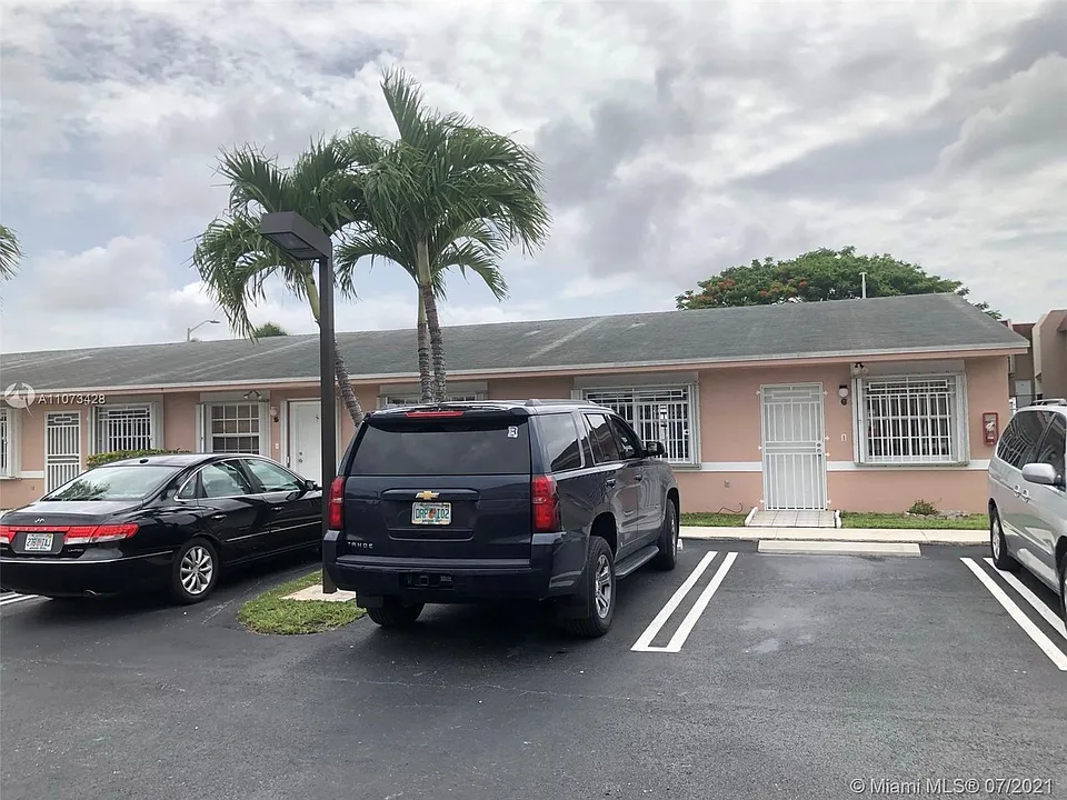 3830 SW 108th Ave #6