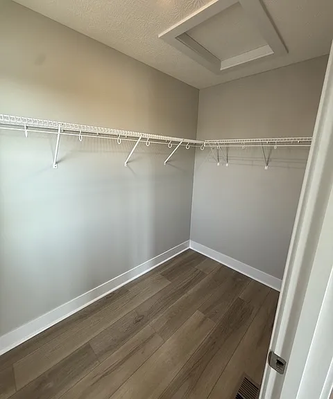6176 Nicholas Way — Photo 15