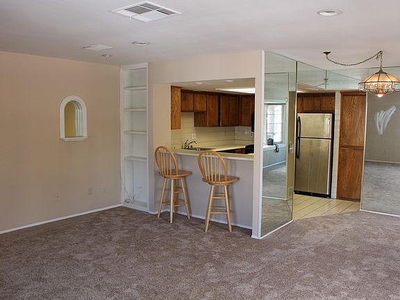 4th image of 1831 4th Ave #B