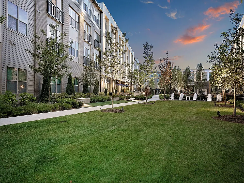 Sagewell Hanover apartments community photo