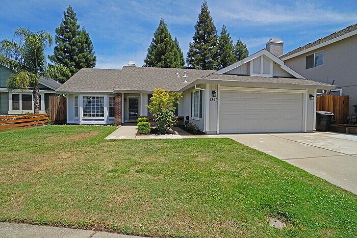 1st image of 1509 Deerfield Cir