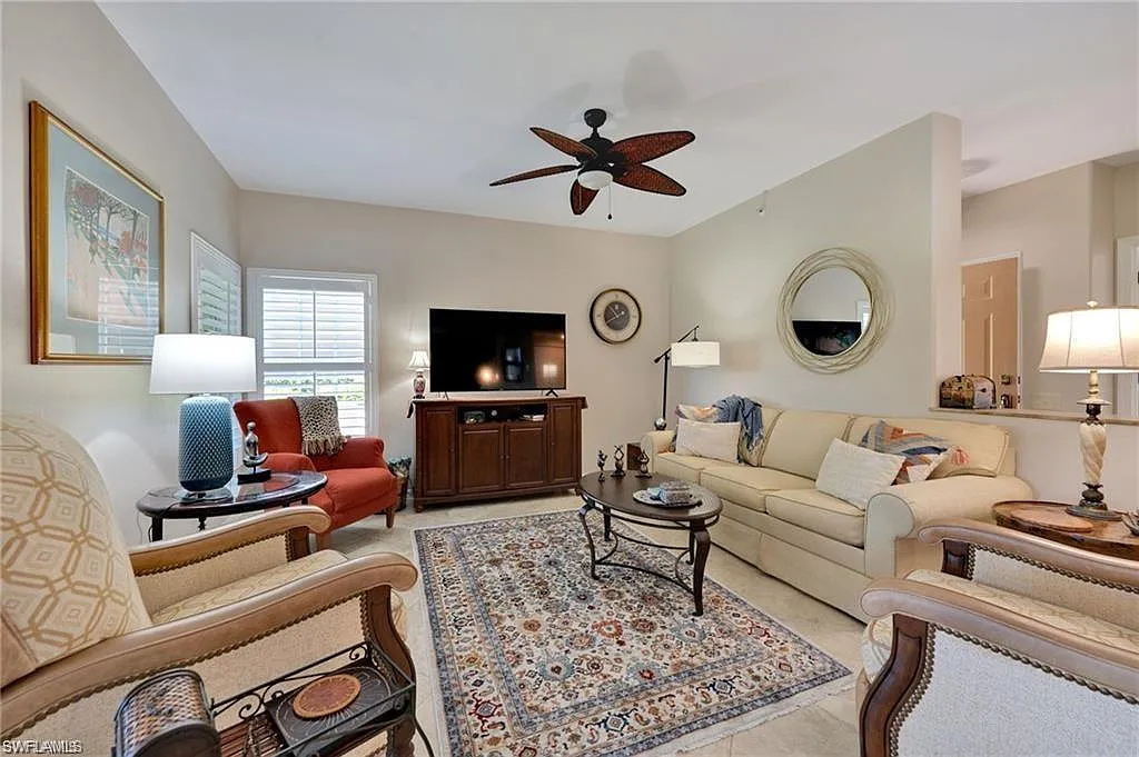 2 bed, 2.0 bath, 1446 sqft, $6,000 — Photo 2