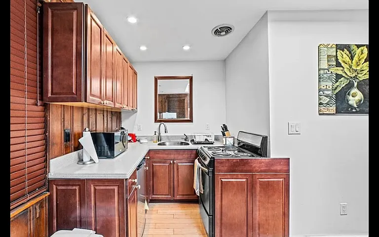 49 Charles St #1 — Photo 2