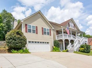 630 Burgess Creek Dr, Suwanee, GA 30024