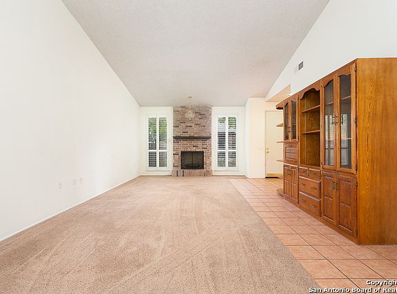 5th image of 8915 Wickfield St