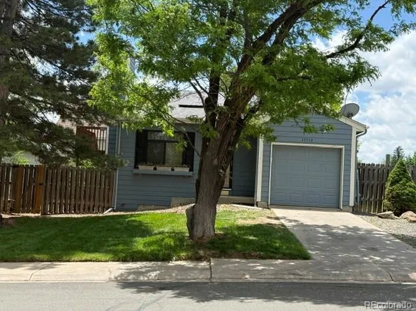 17712 E Columbia Avenue, Aurora, CO 80013