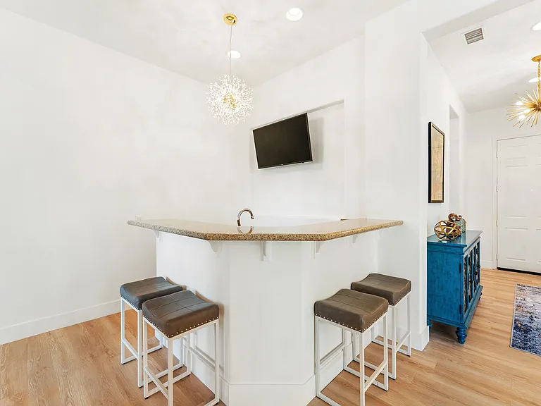 65 Shoreline Dr — Photo 13