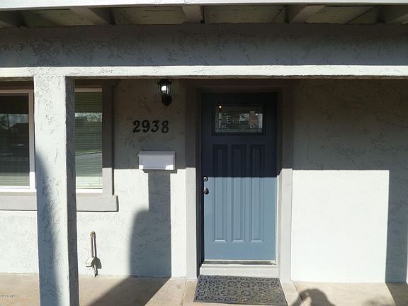 4th image of 2938 N 47th Ave
