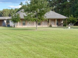 2149 Nesom Rd, Clinton, LA 70722