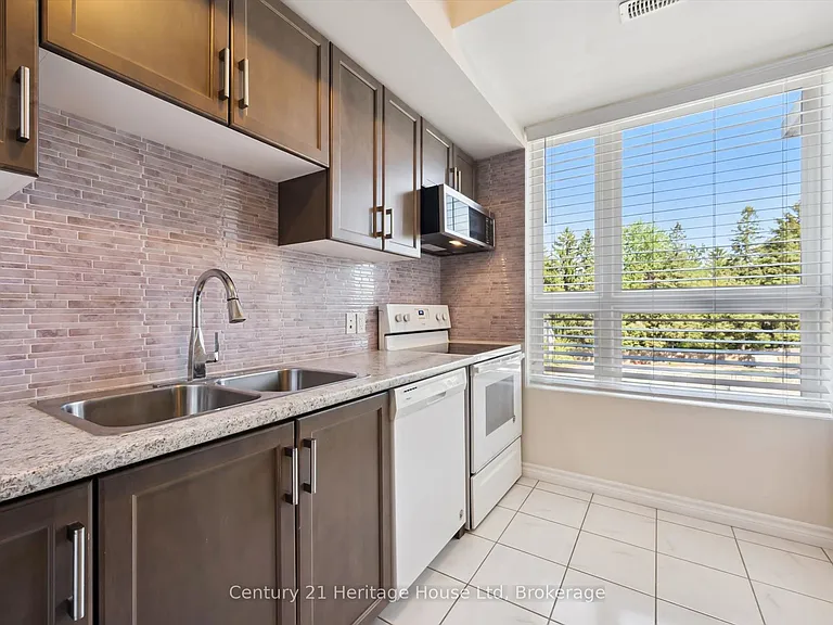 1280 Gordon St #305 — Photo 22