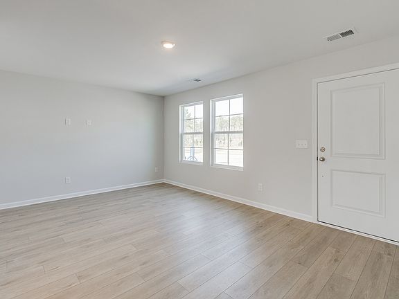 5th image of 3028 Harborview Dr