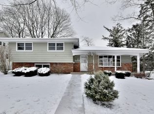 5305 Florence Ave, Downers Grove, IL 60515