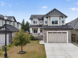 69 E Rainbow Falls Blvd, Chestermere, AB T1X0S6